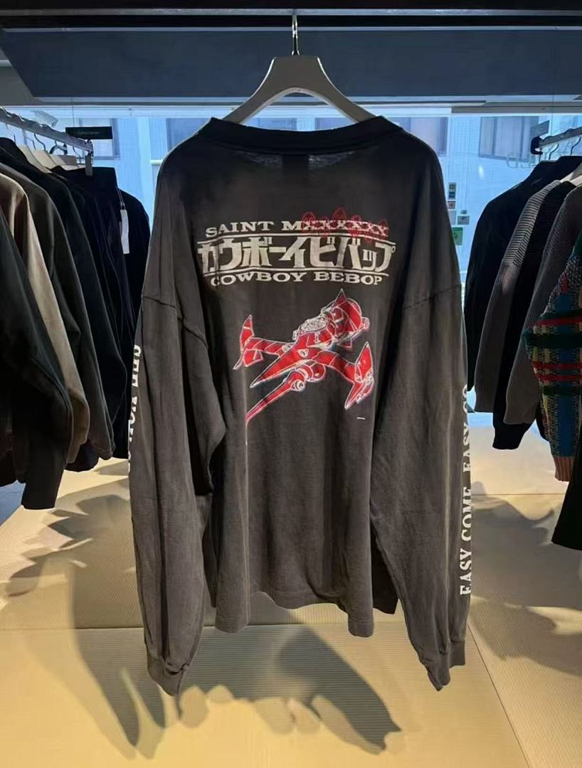 Saint Michael Flying Heart Graphic Vintage Sweatshirt