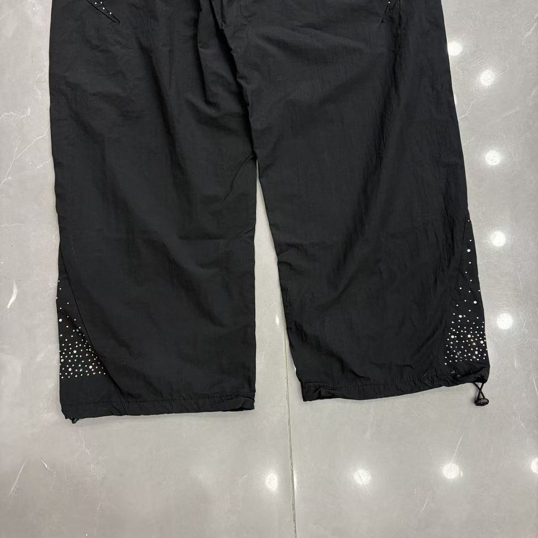 MIXED EMOTION Cross Logo Nylon-Style Casual Shorts