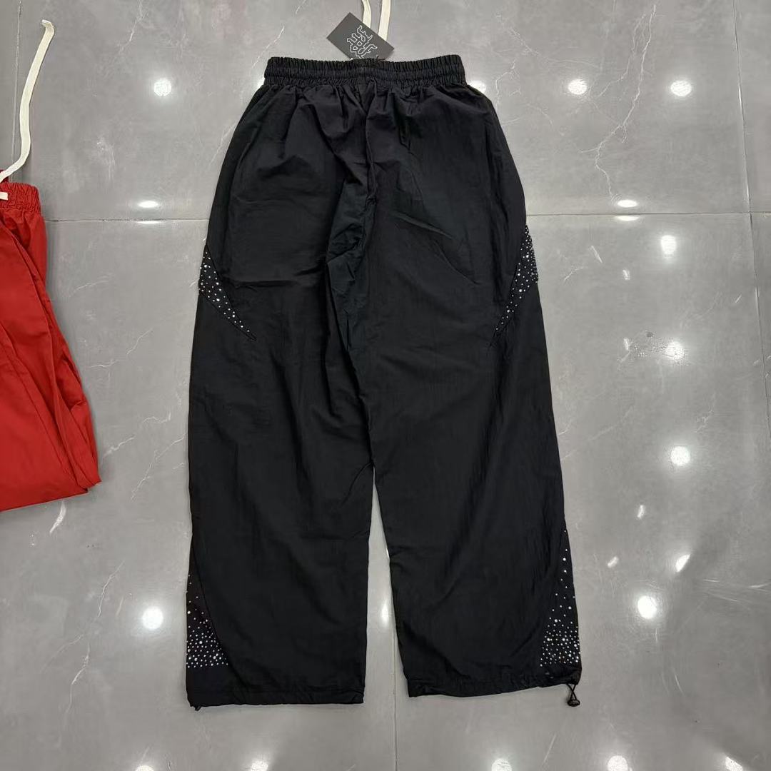 MIXED EMOTION Cross Logo Nylon-Style Casual Shorts