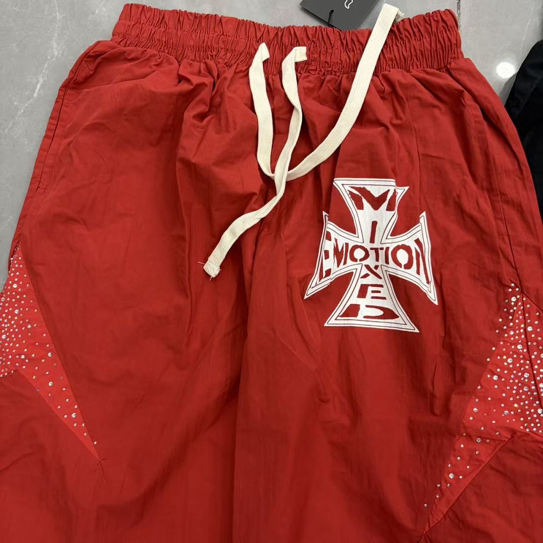 MIXED EMOTION Cross Logo Nylon-Style Casual Shorts