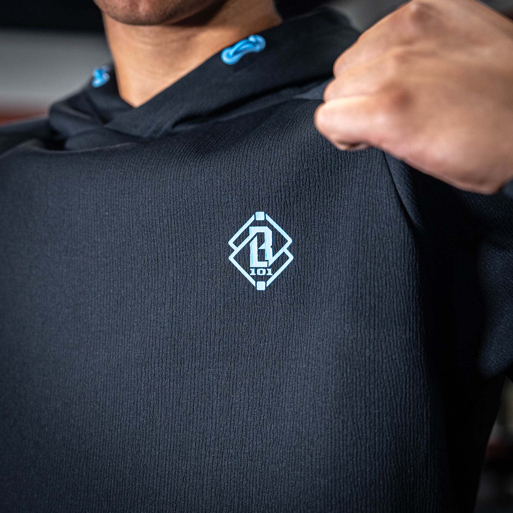 Diamond Tech Side Vented Youth Hoodie - Black/Light Blue