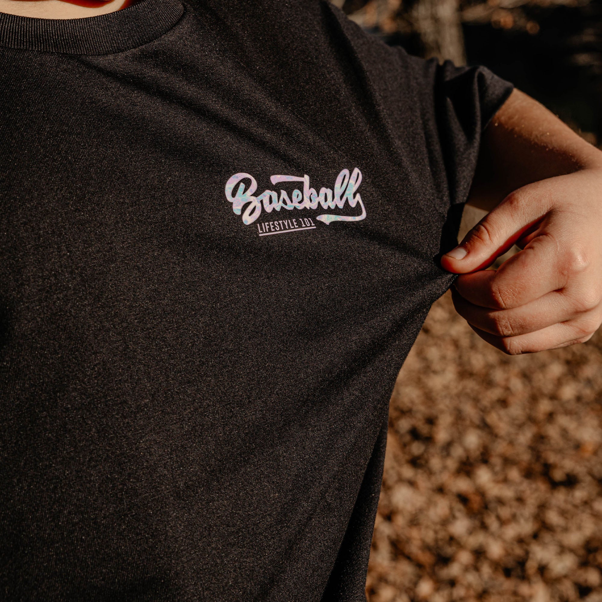 Realtree Established Tee - Black/Aspect-Lavender